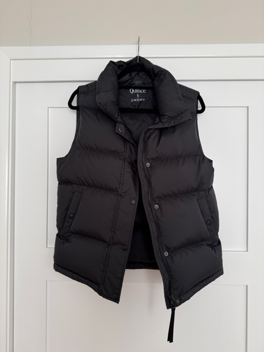 Quince Black Down Puffer Vest - Small